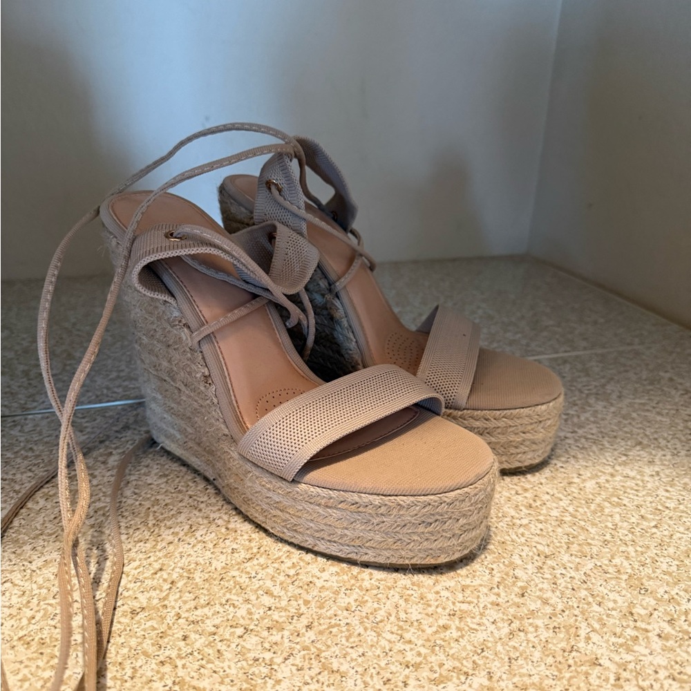 Elegant Tan Wedge Sandals